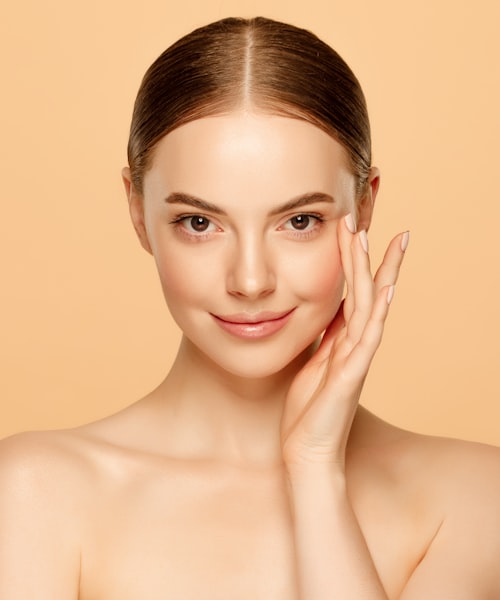 Whole-body <accent>care for her</accent> balance, vitality, and confidence